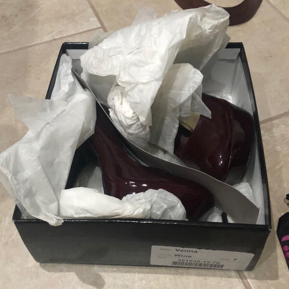 Vanna Heels